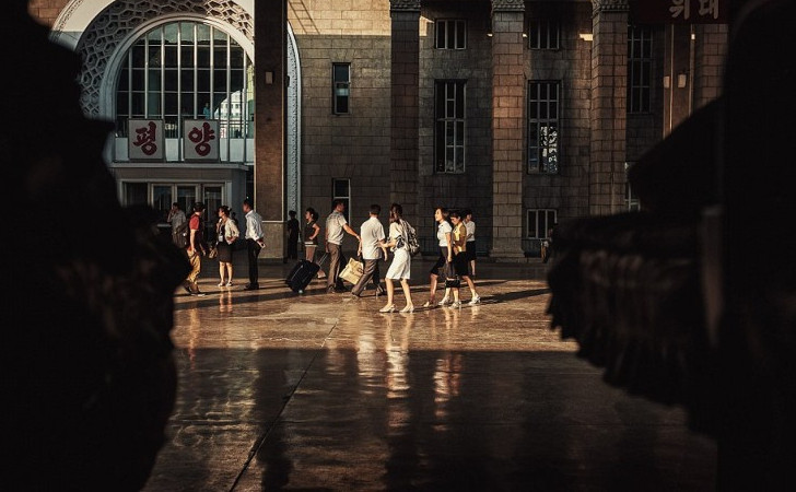 Train station picture was staged