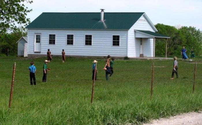 There Are More Amish People Than You Would Guess To Be Living In America