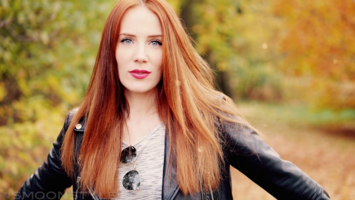 The Tough Cookie: Simone Simons