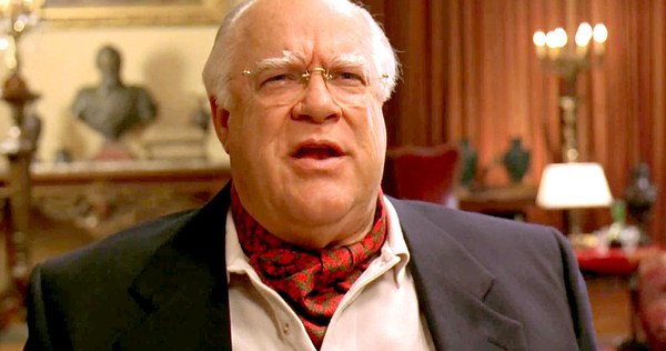 David Huddleston